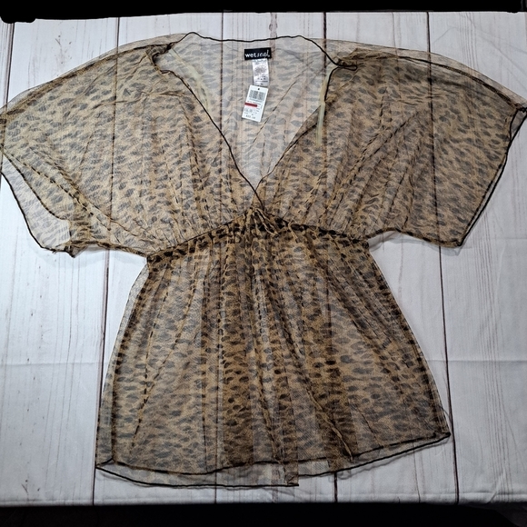 Wet Seal Tops - NWT Wet Seal Sheer Animal Print Top Size XL